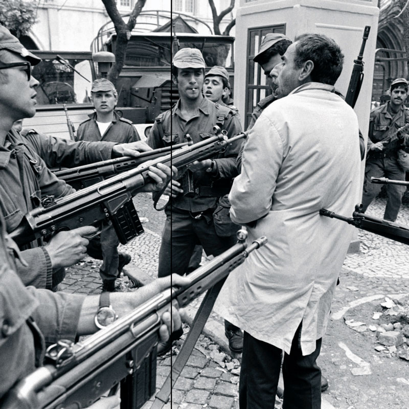 A Revolução de 25 de Abril