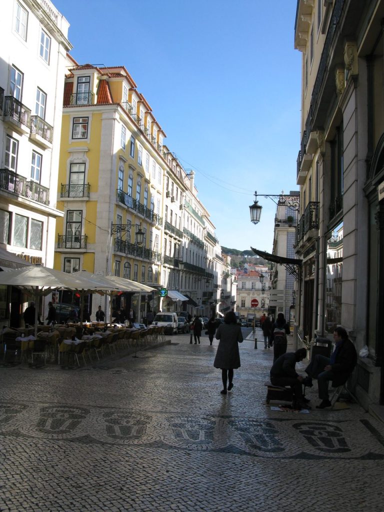 Rua Garrett, Chiado